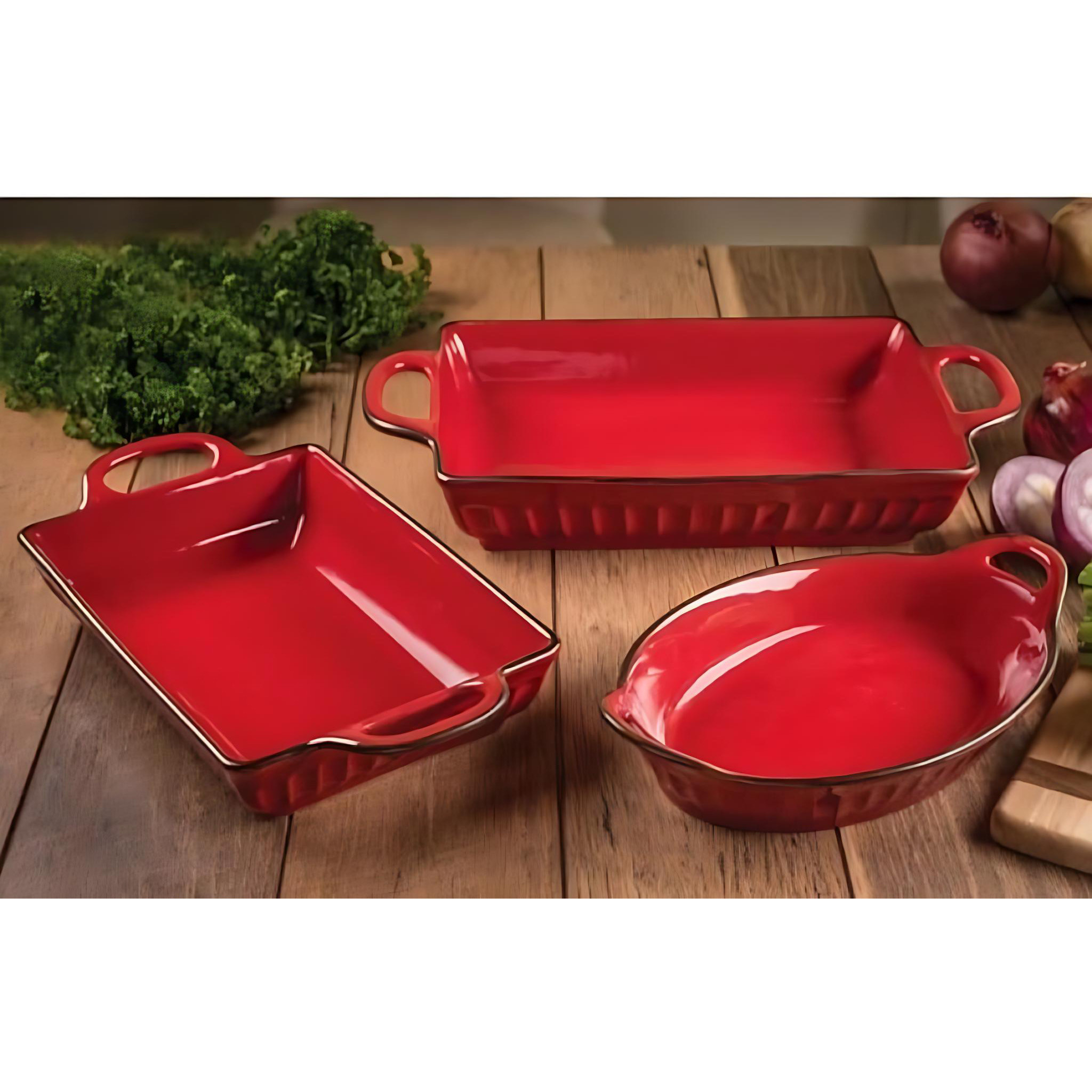 MM 3 Piece Porcelain Serve Ware & Bakeware Set - Red